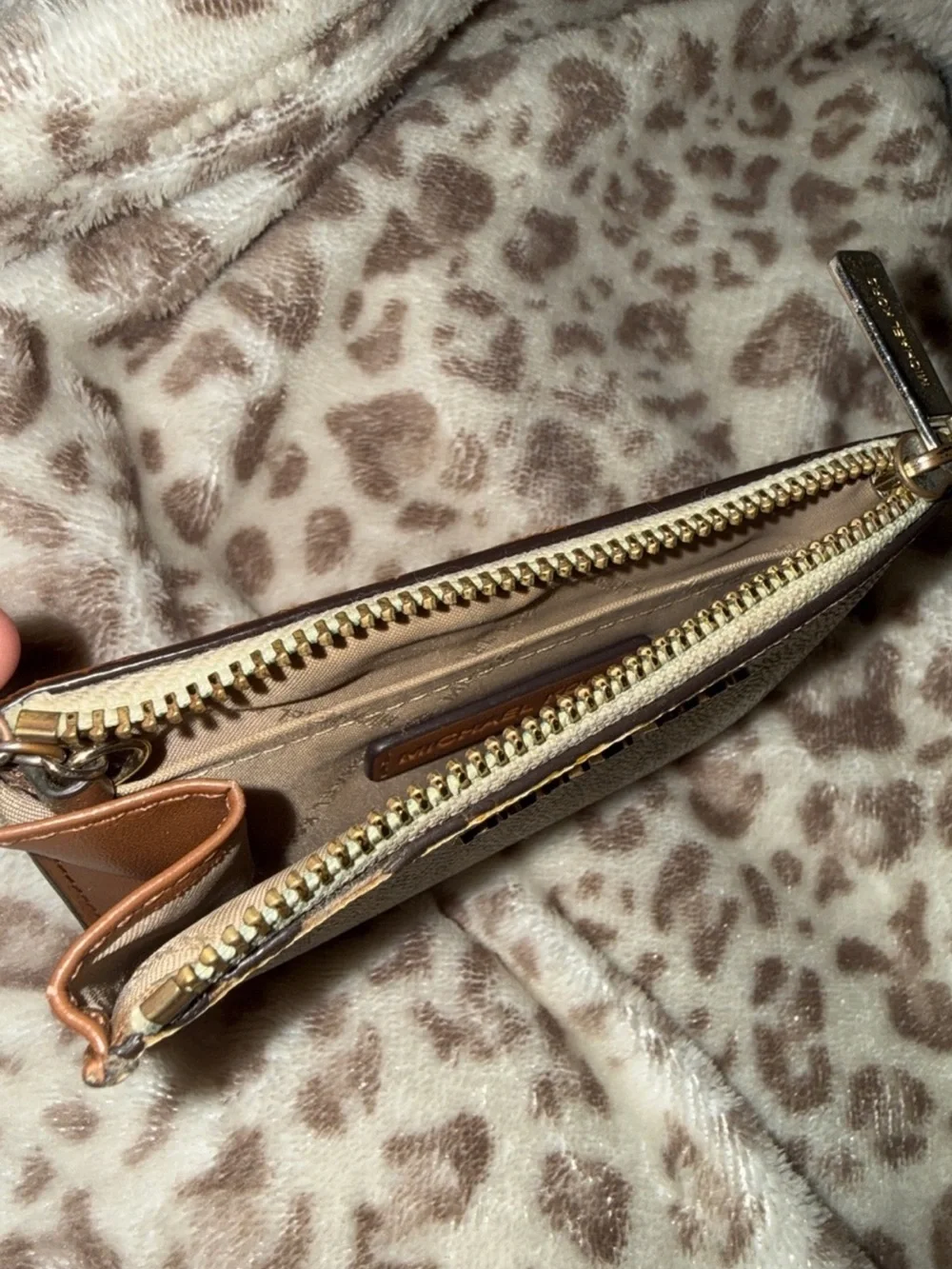 Michael Kors Beige Leather Zip Coin Pouch with Gold Hardware